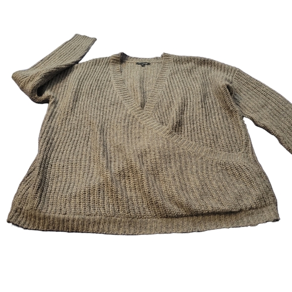 Pink Clover Wrap Front Sweater Taupe Womens Medium - Picture 2 of 16